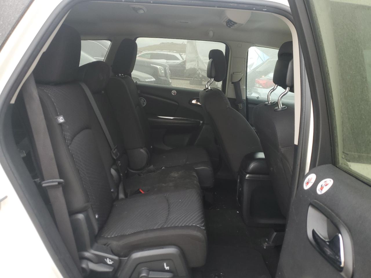 2015 Dodge Journey - Image 11