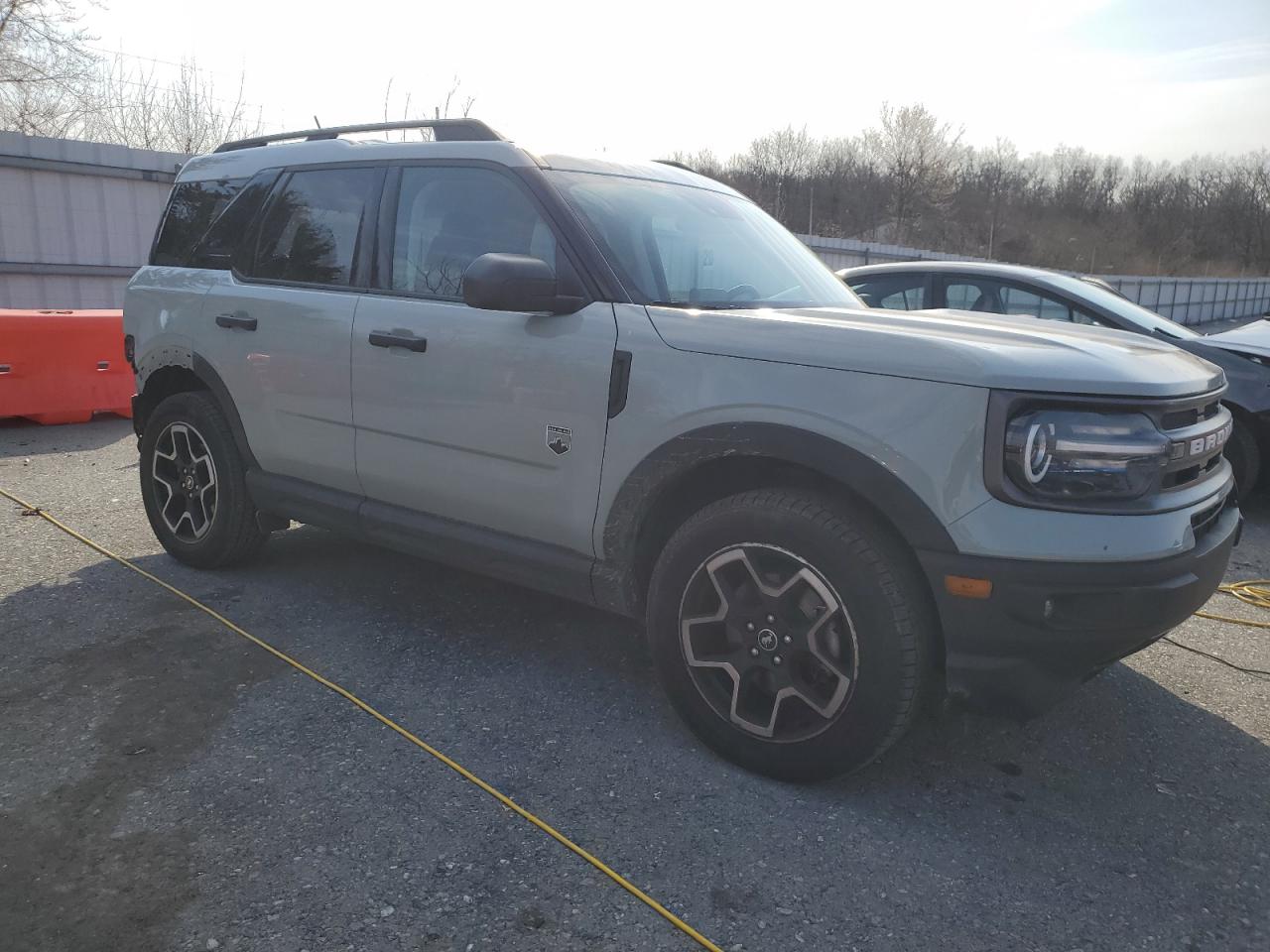 2022 Ford Bronco - Image 4