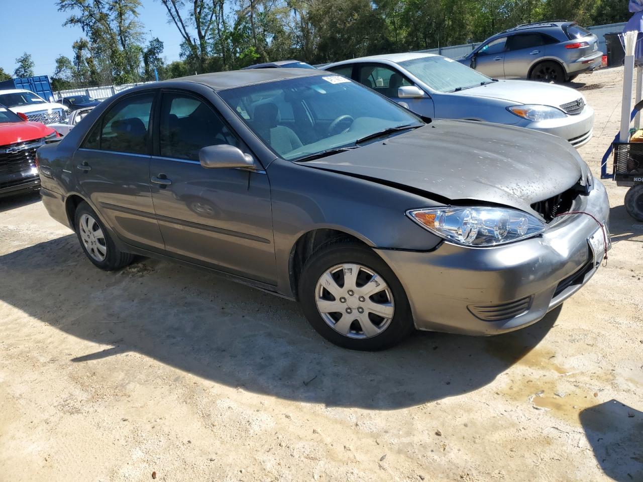 2005 Toyota Camry - Image 4