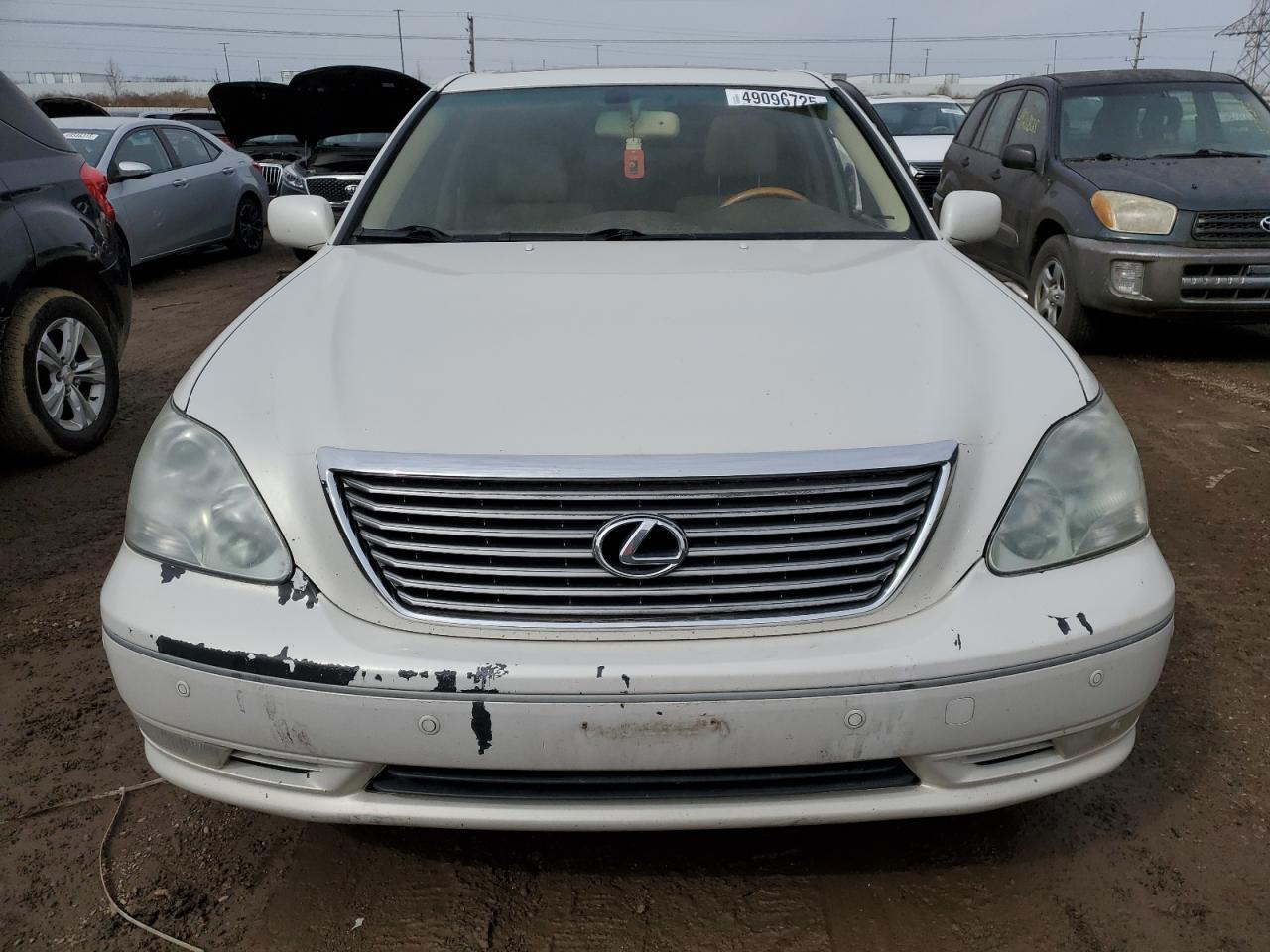 2005 Lexus LS - Image 5