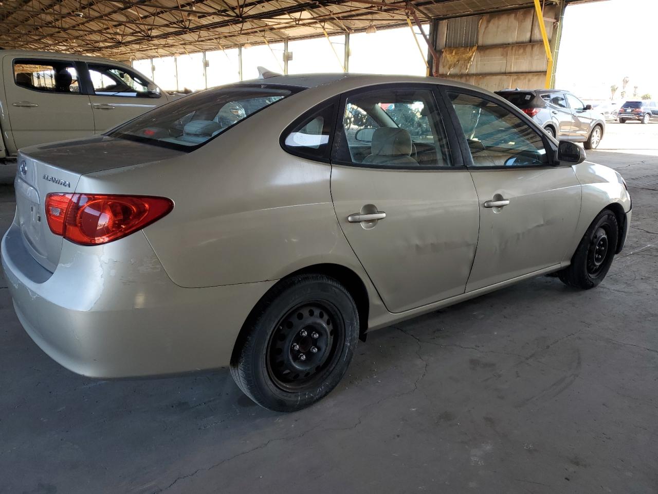 2009 Hyundai Elantra - Image 3