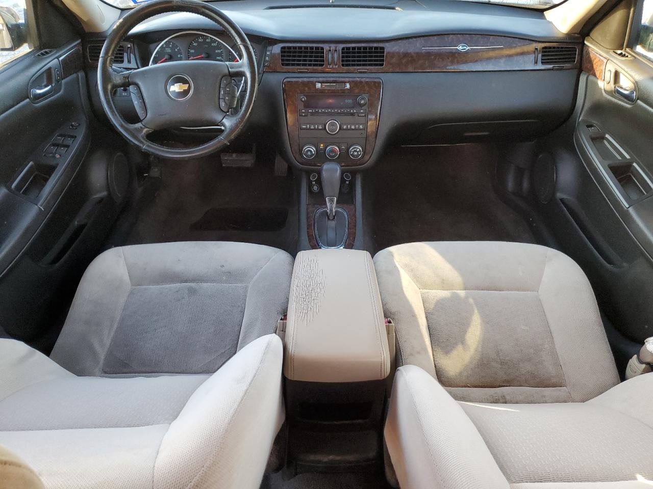 2013 Chevrolet Impala - Image 8