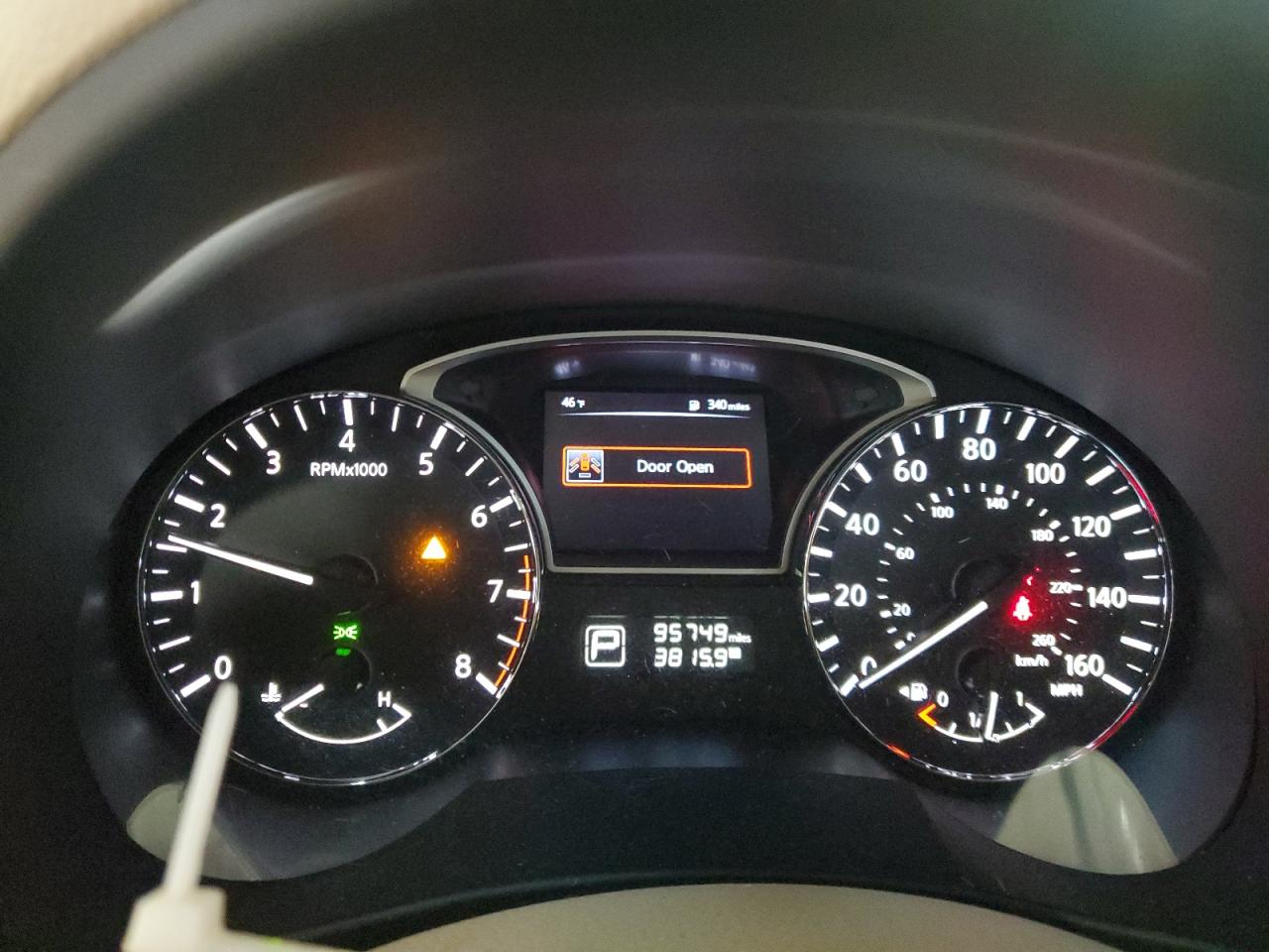 2015 Nissan Altima - Image 9