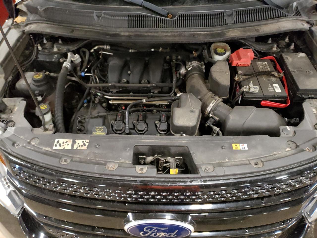 2013 Ford Explorer - Image 12