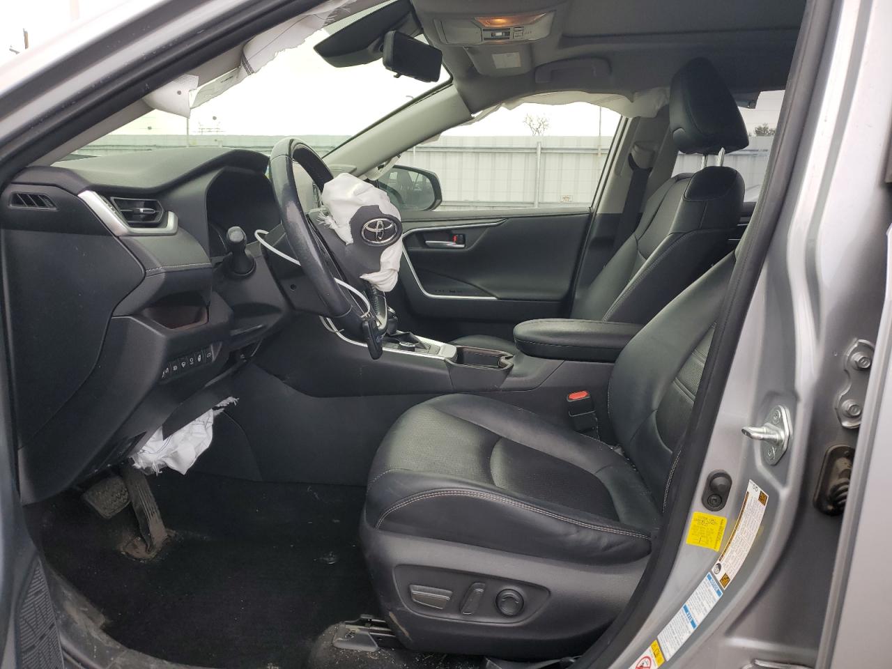 2019 Toyota RAV 4 - Image 7