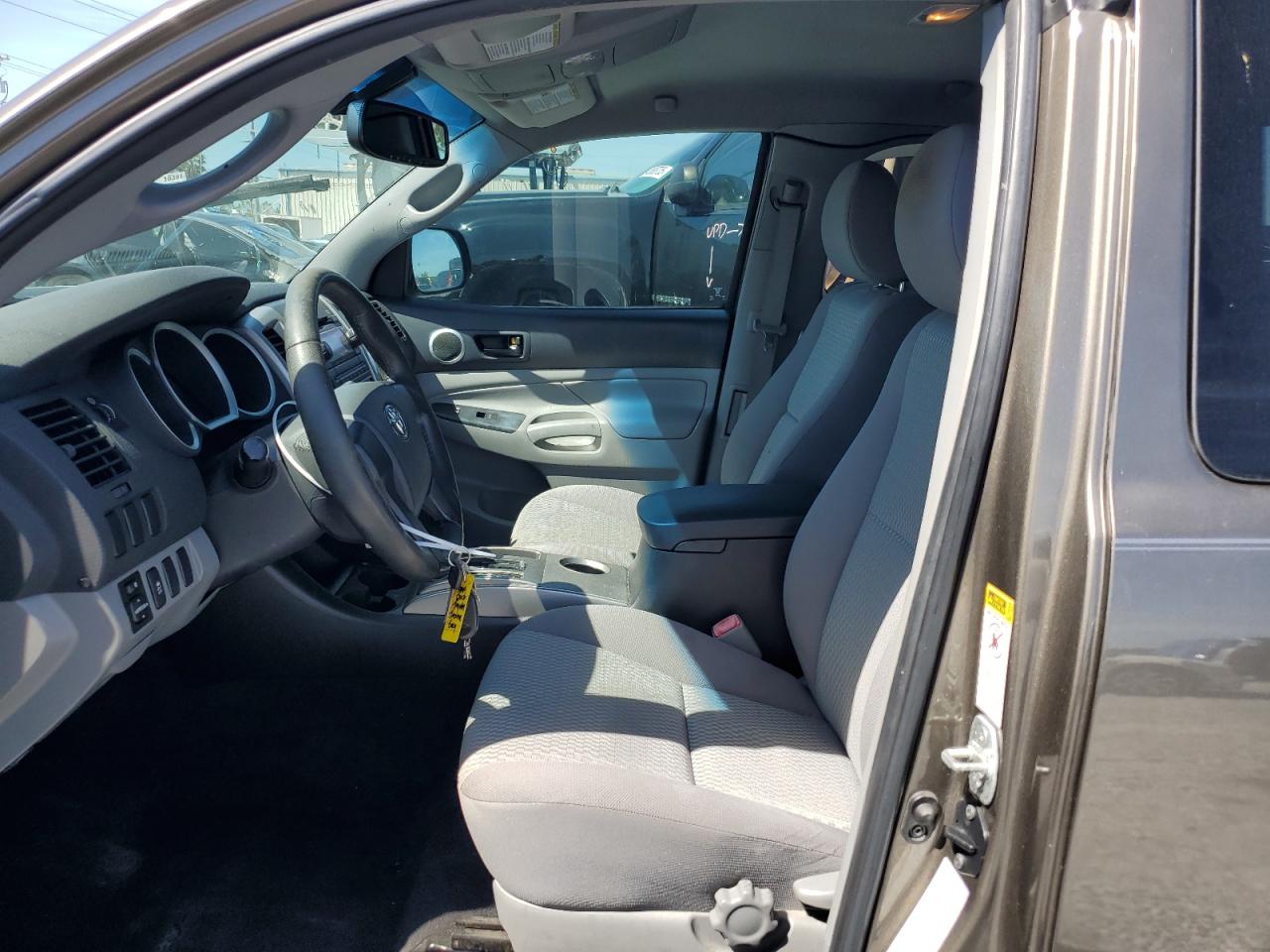 2012 Toyota Tacoma - Image 7