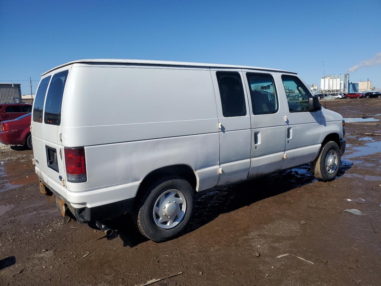 2008 Ford Econoline - Image 3
