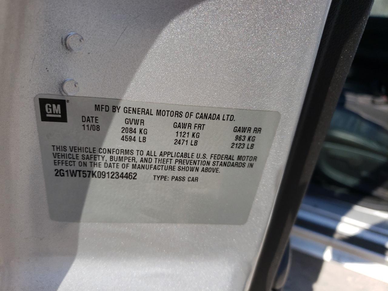 2009 Chevrolet Impala - Image 14