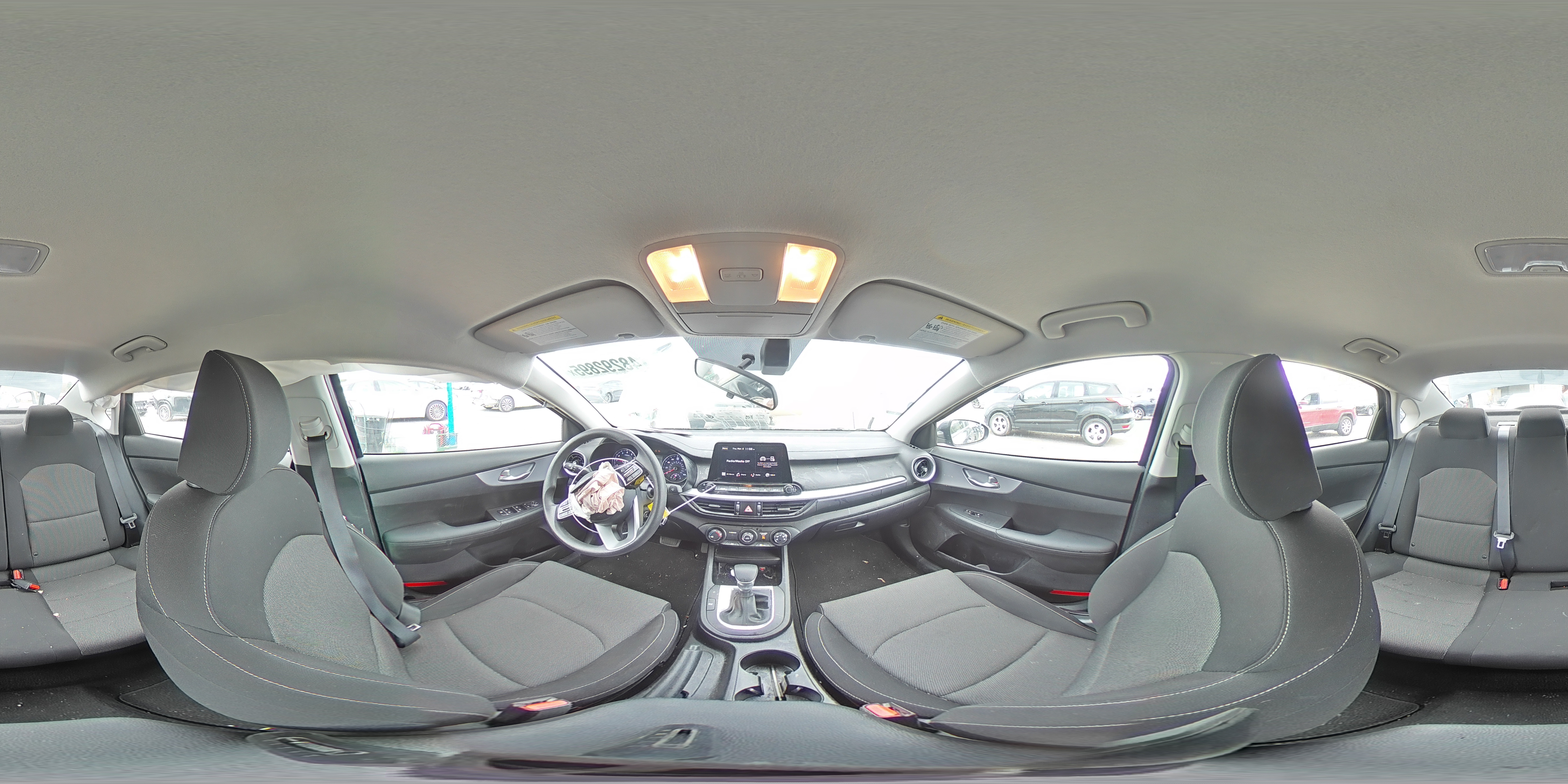 2024 Kia Forte - Image 12