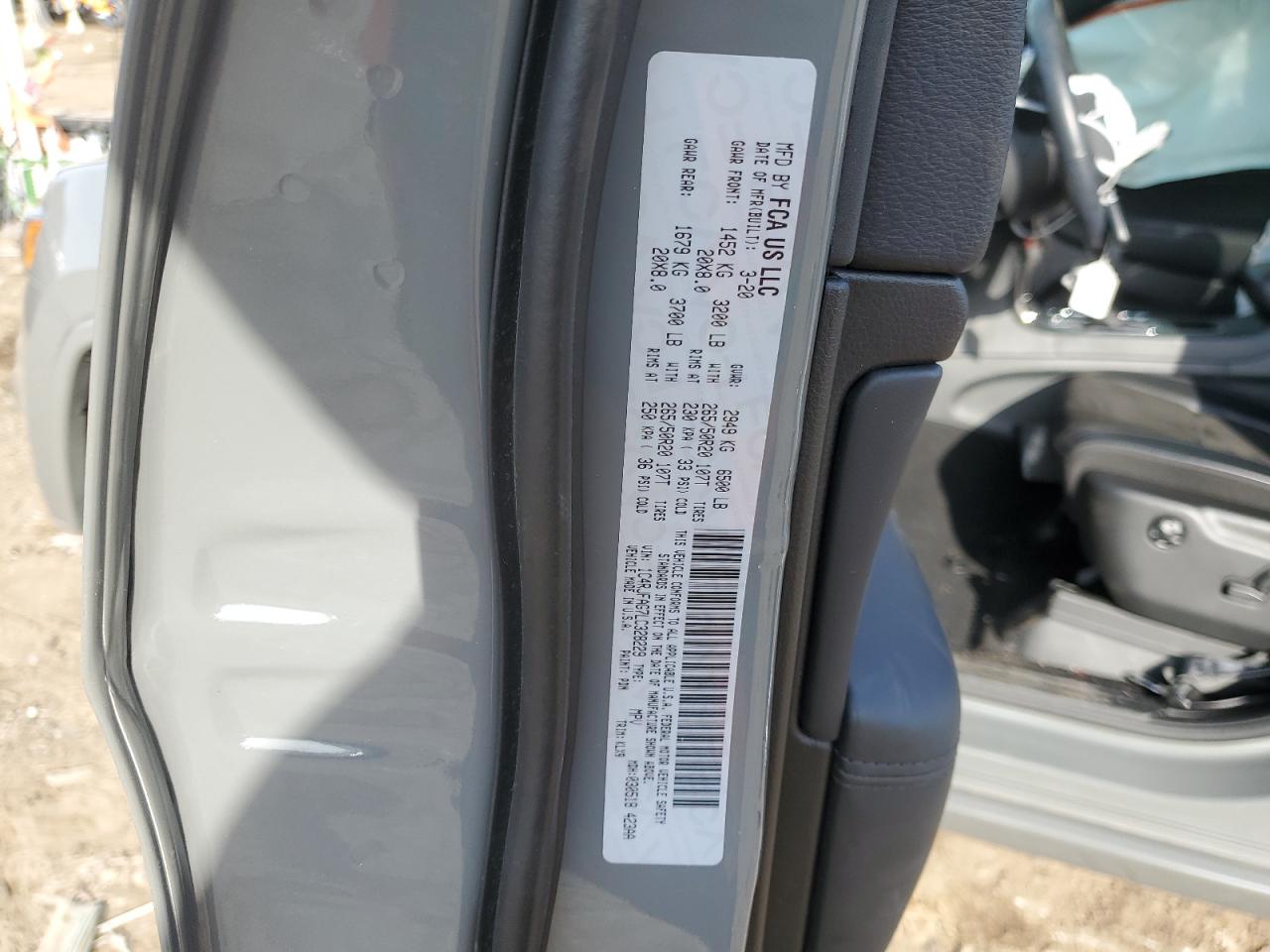 2020 Jeep Grand Cherokee - Image 15