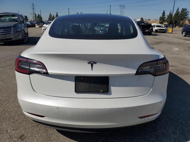  TESLA MODEL 3 2022 Белый