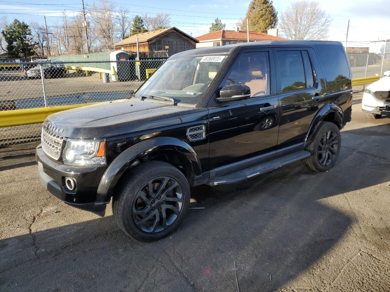2016 Land Rover LR4 - Image 1