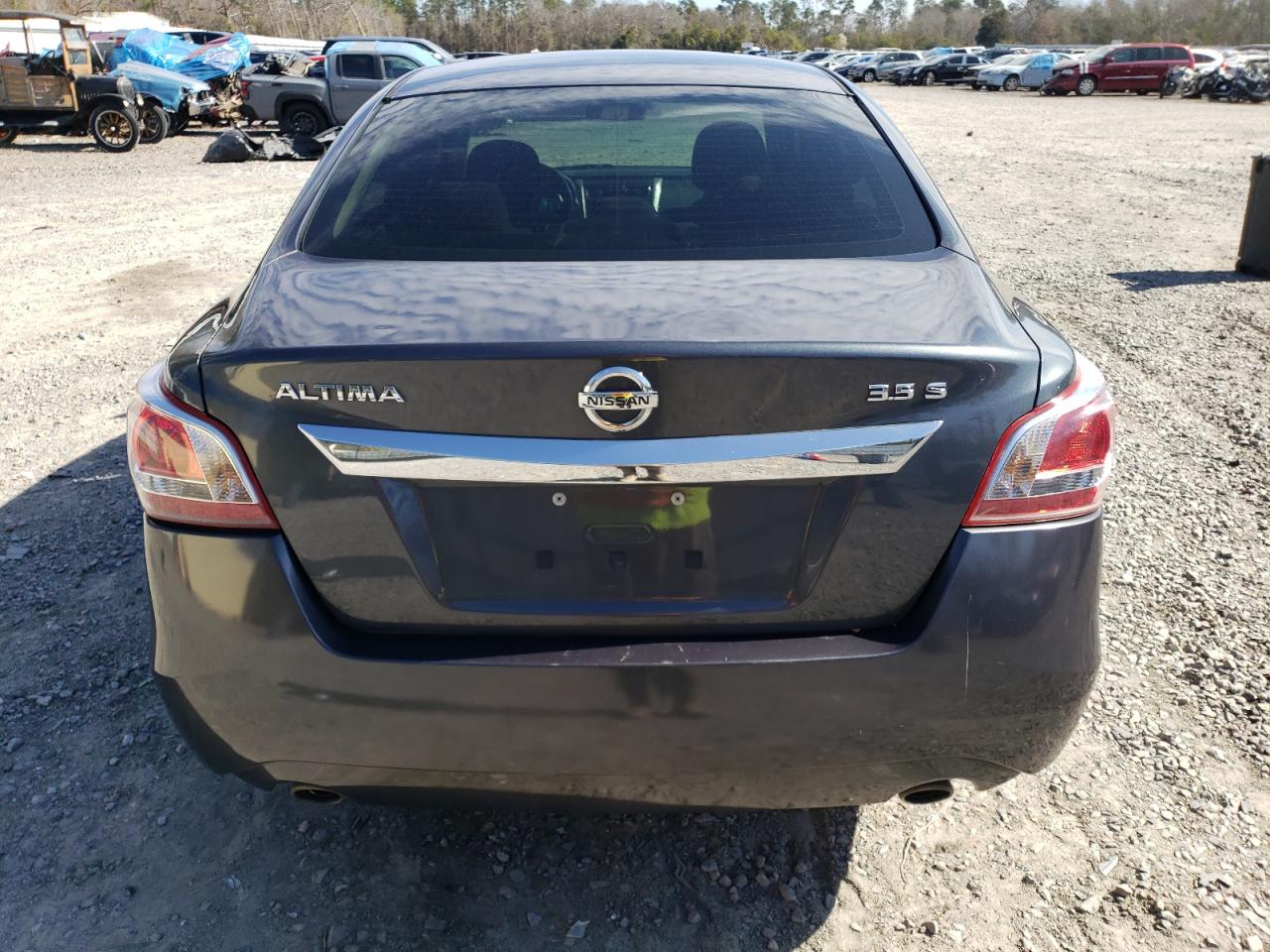 2013 Nissan Altima - Image 6