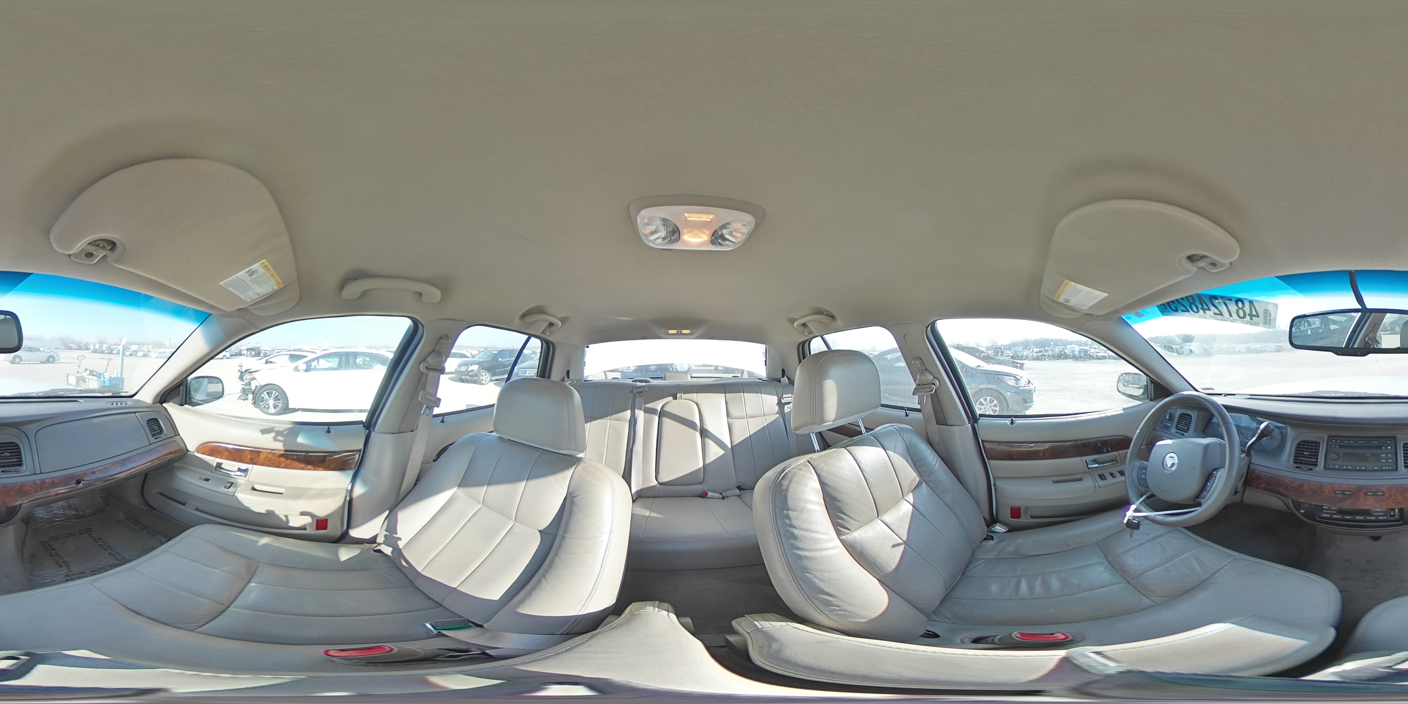 2010 Mercury Grand Marquis - Image 12
