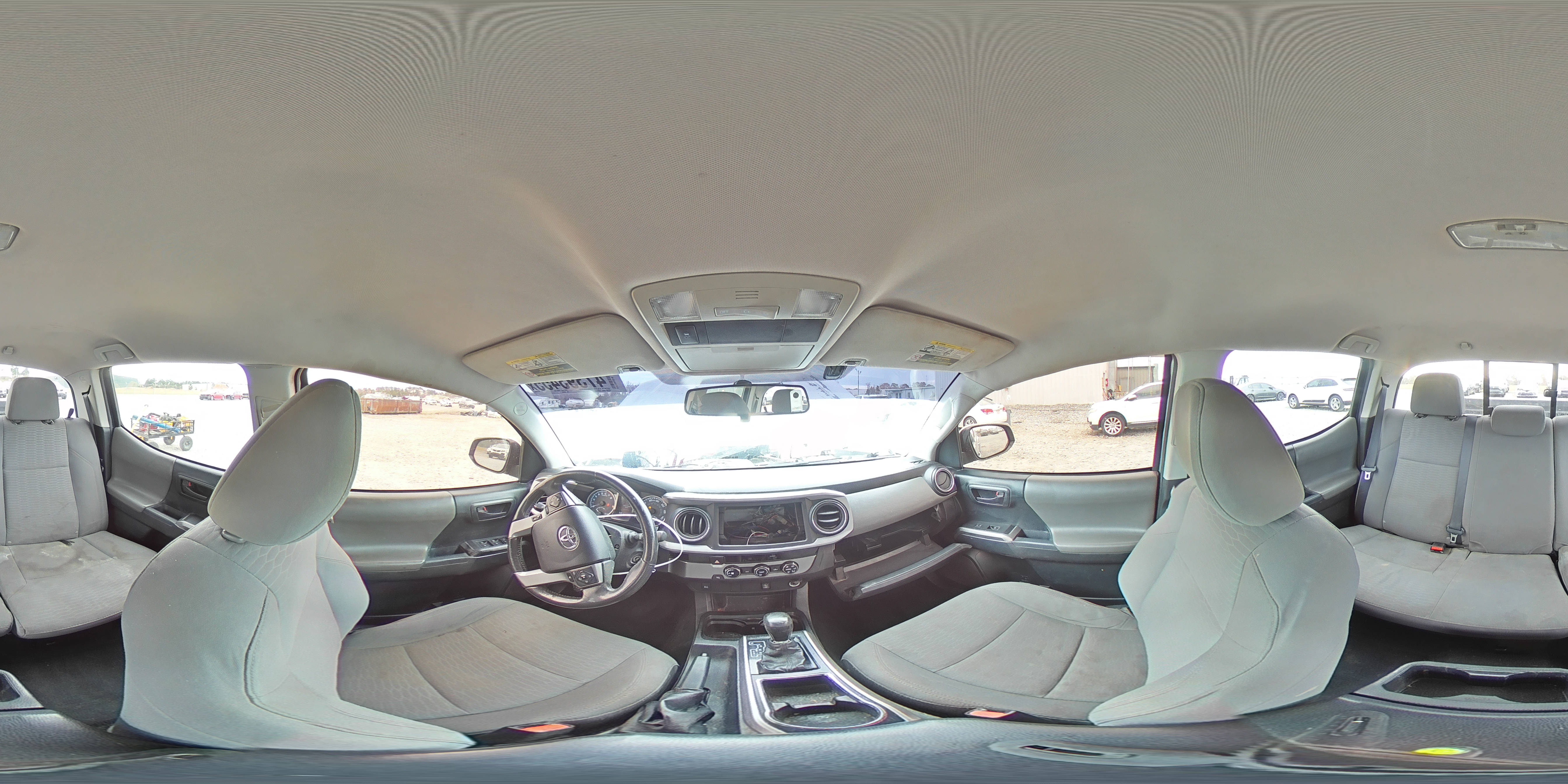 2016 Toyota Tacoma - Image 15