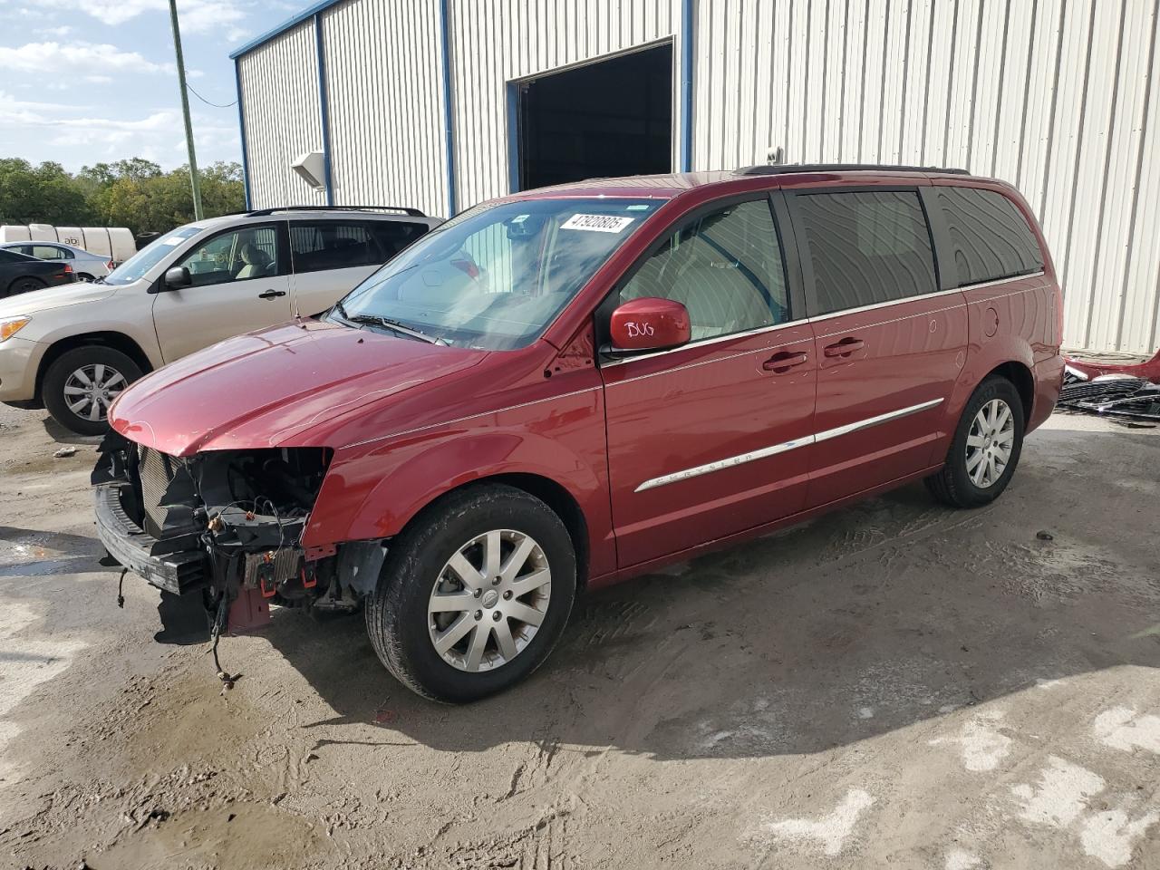 2014 Chrysler Town & Country - Image 1