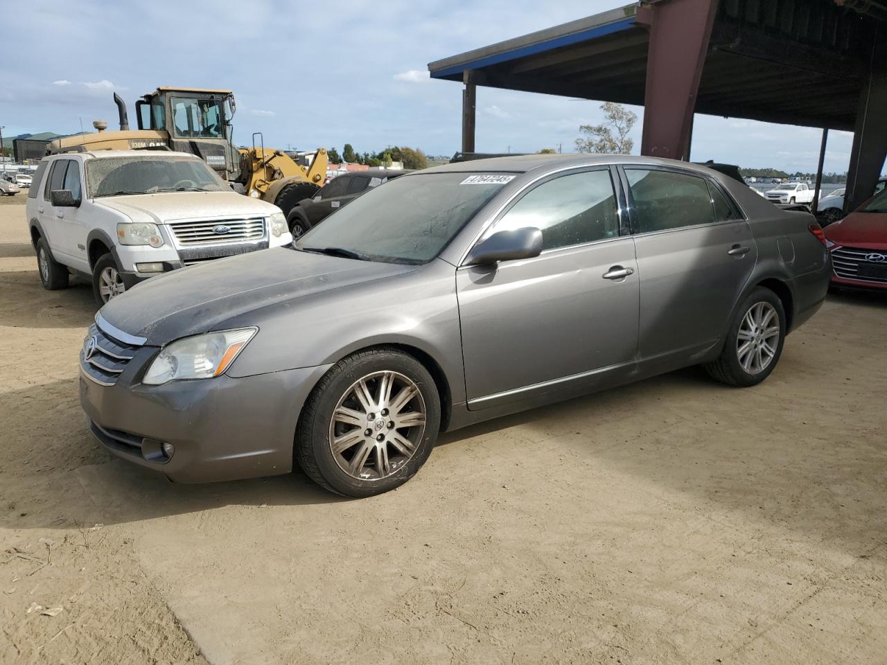 2007 Toyota Avalon - Image 1