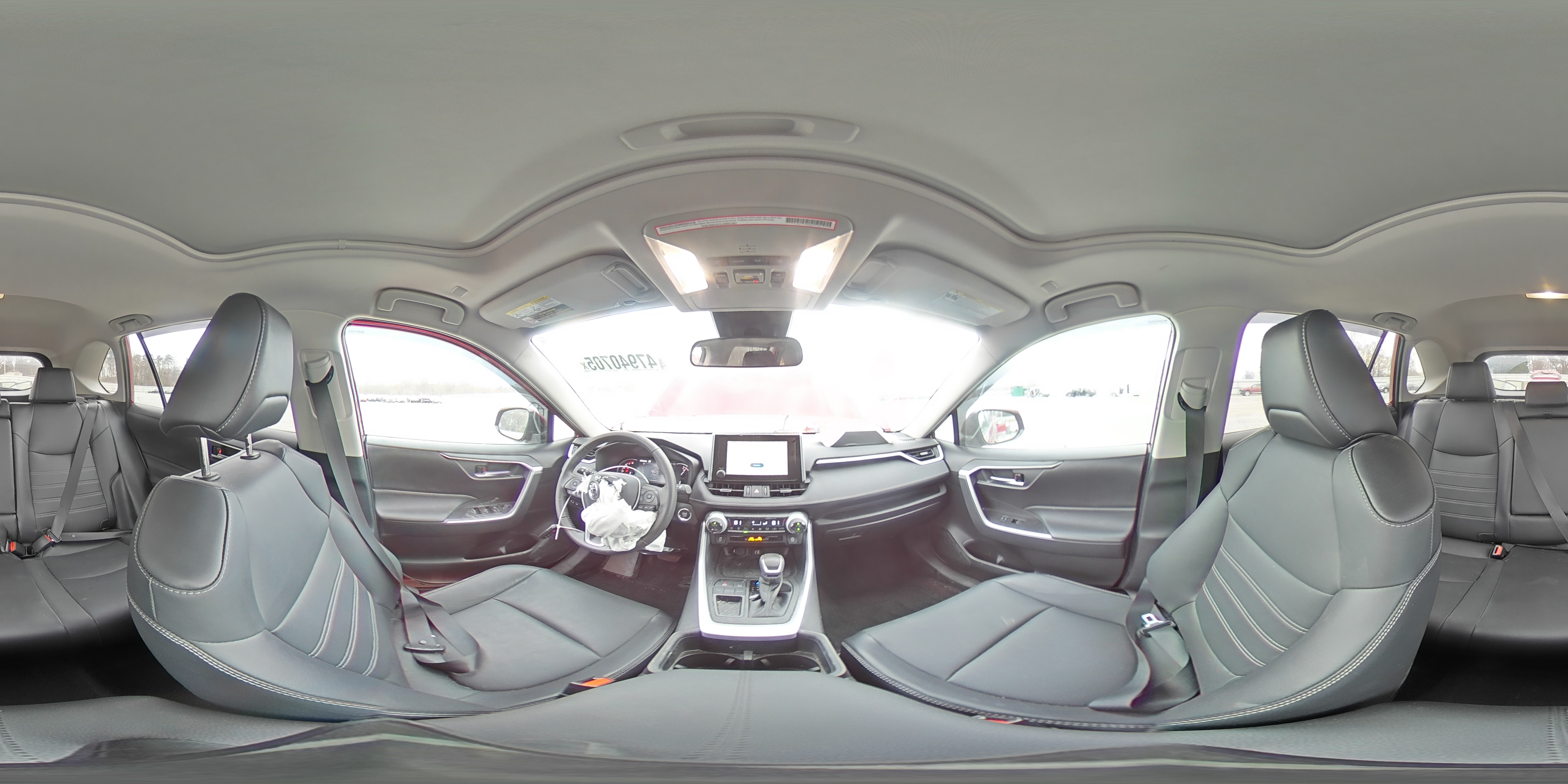 2023 Toyota RAV 4 - Image 13