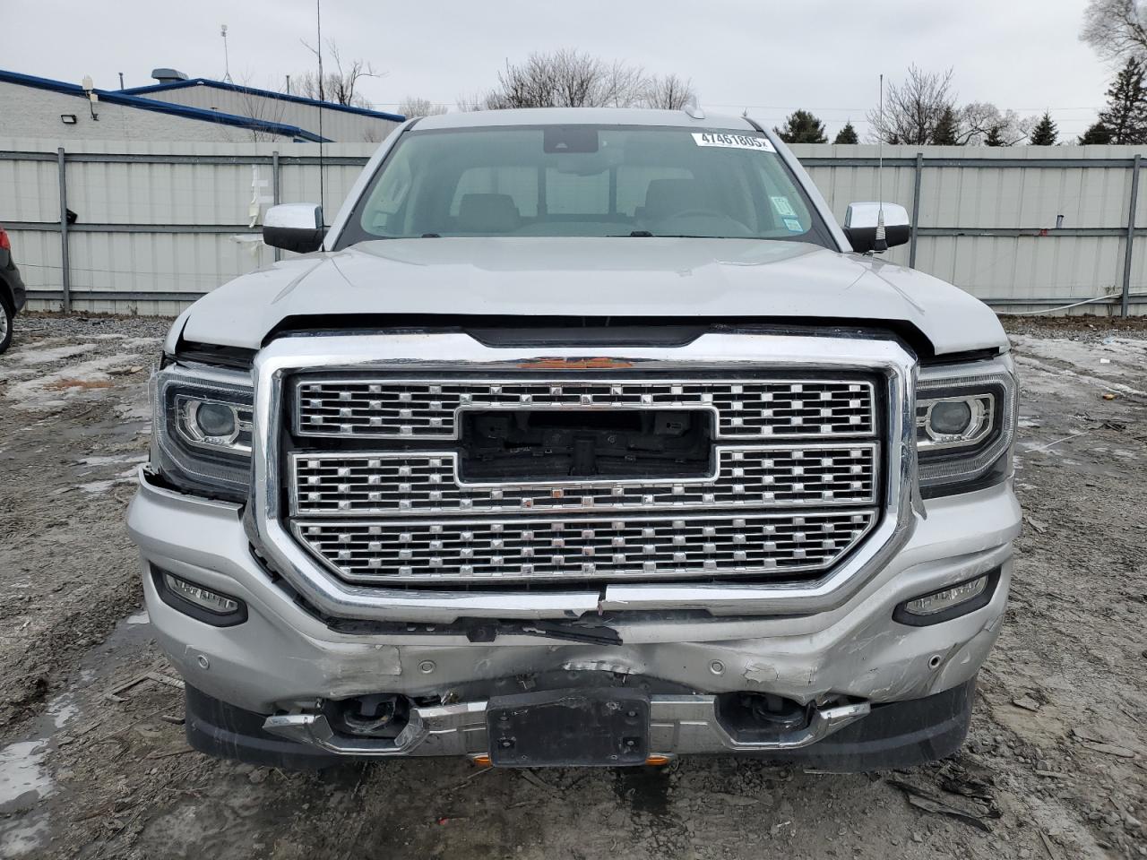 2018 GMC Sierra - Image 5