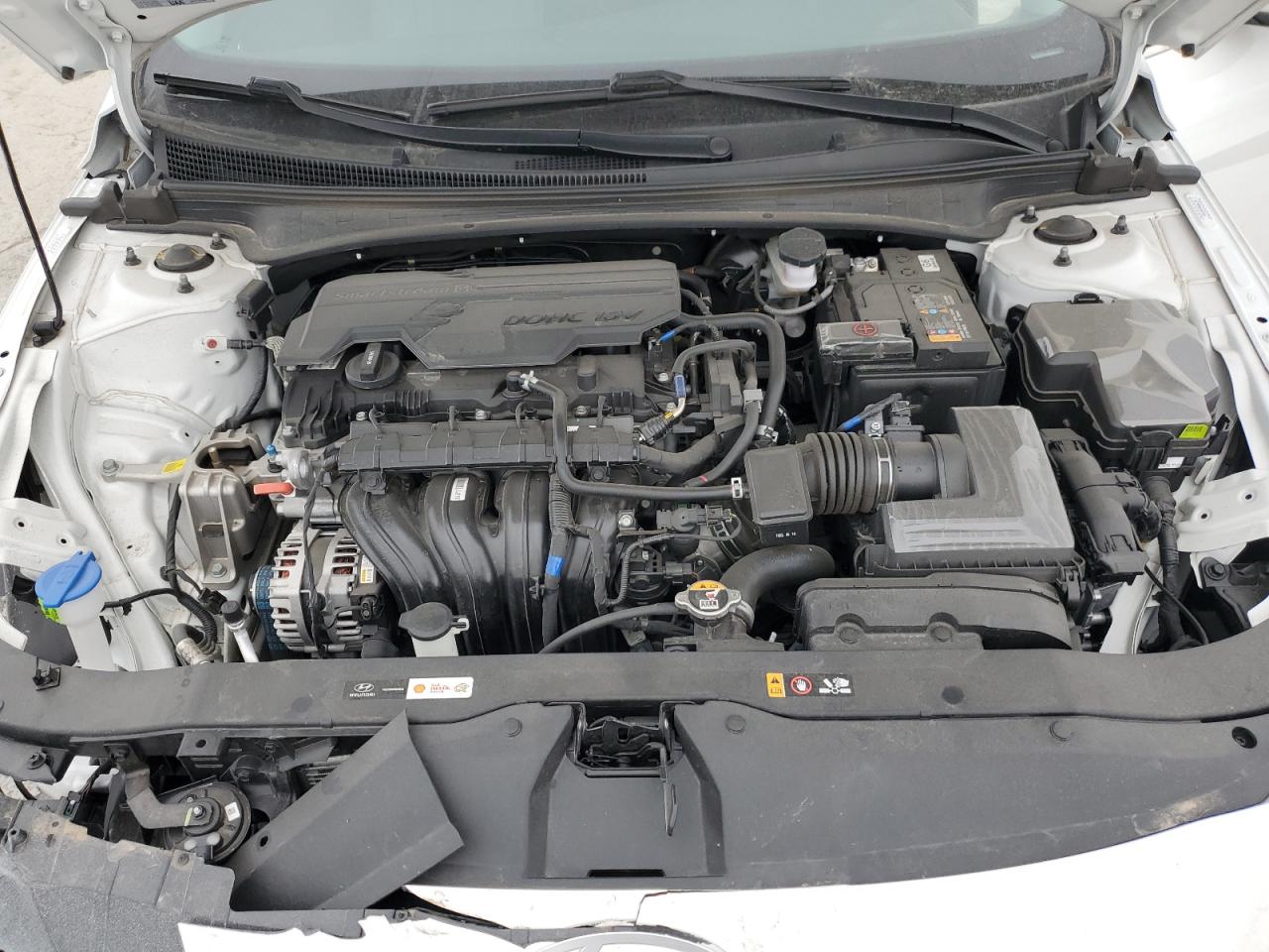 2024 Hyundai Elantra - Image 11
