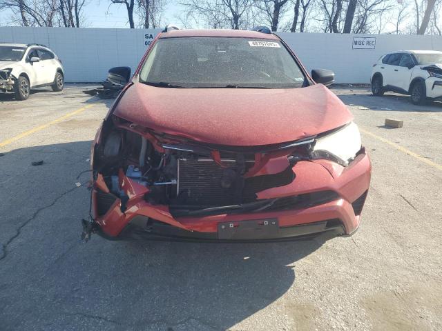 Parquets TOYOTA RAV4 2017 Czerwony