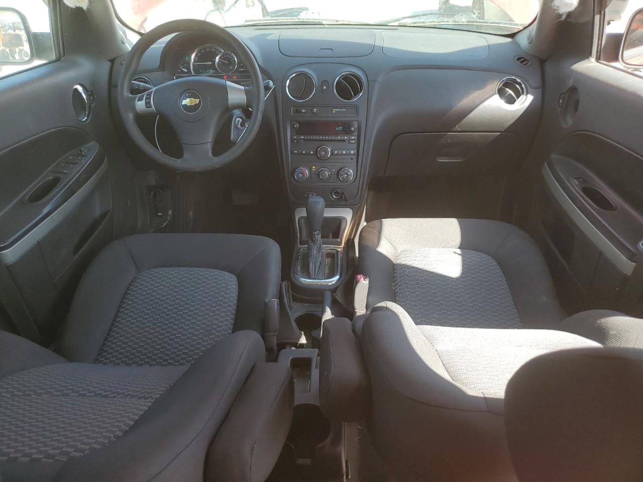 2011 Chevrolet HHR - Image 8