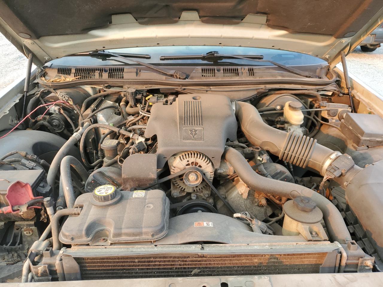 2004 Mercury Grand Marquis Gs VIN: 2MEFM74W44X627148 Lot: 50397395