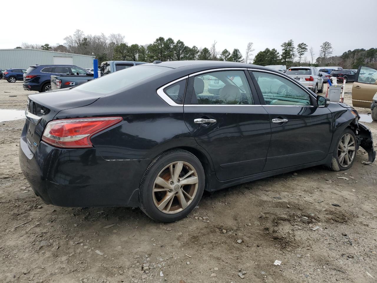 2013 Nissan Altima - Image 3