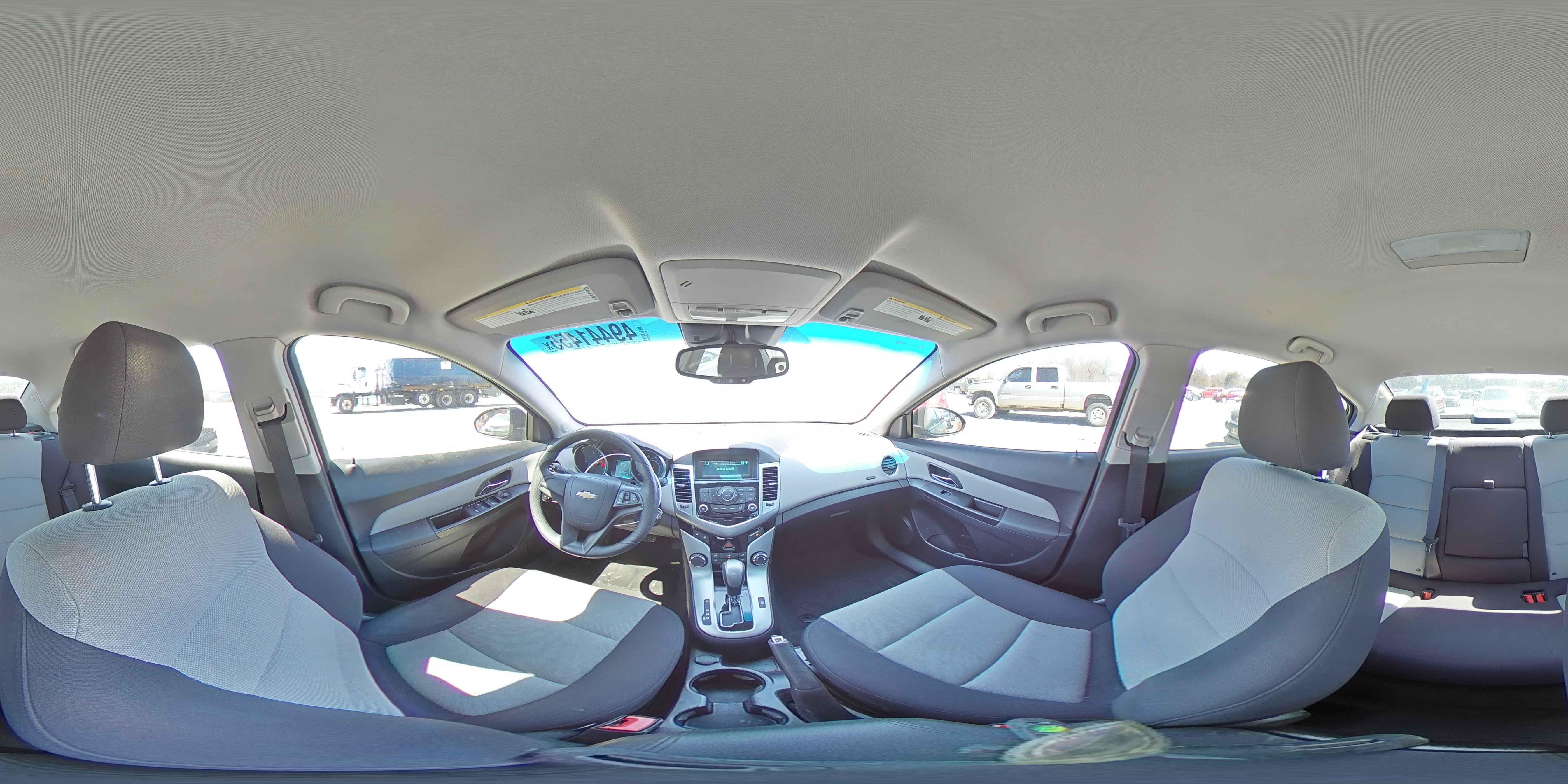 2014 Chevrolet Cruze - Image 13