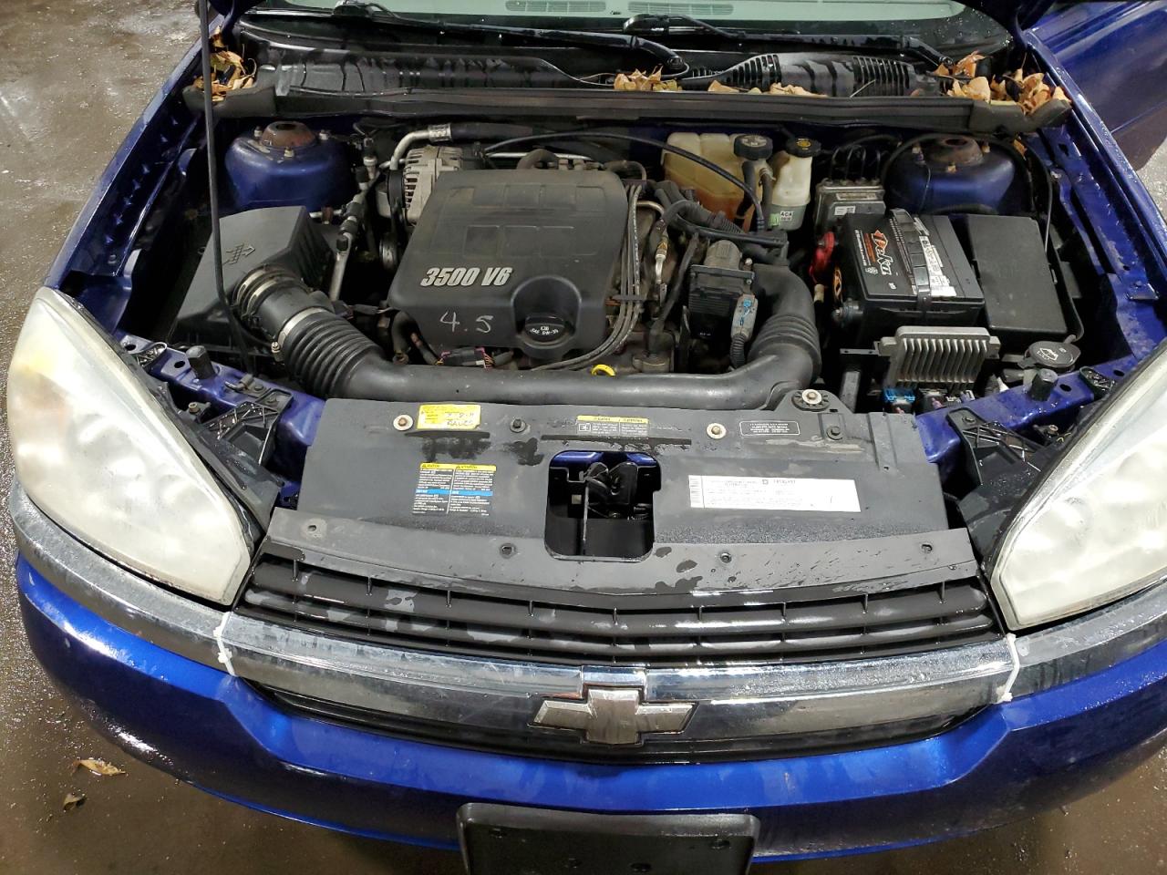 2005 Chevrolet Malibu - Image 11