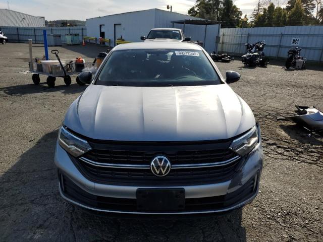  VOLKSWAGEN JETTA 2022 Srebrny