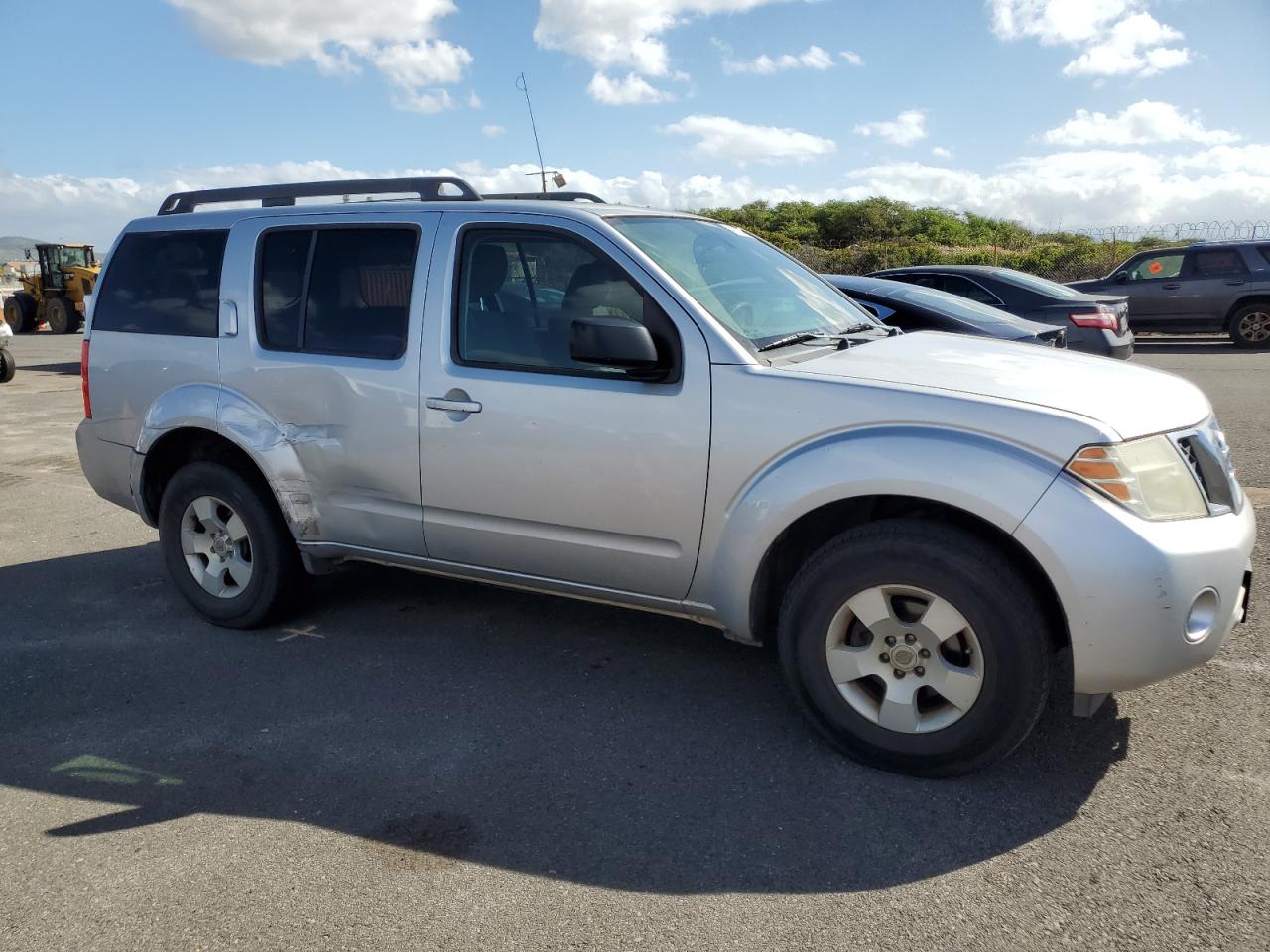 2010 Nissan Pathfinder - Image 4