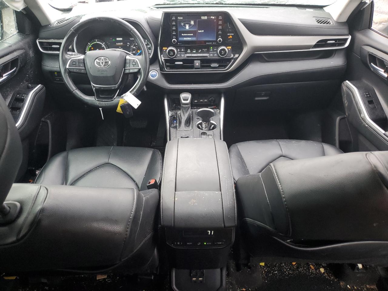 2021 Toyota Highlander - Image 8