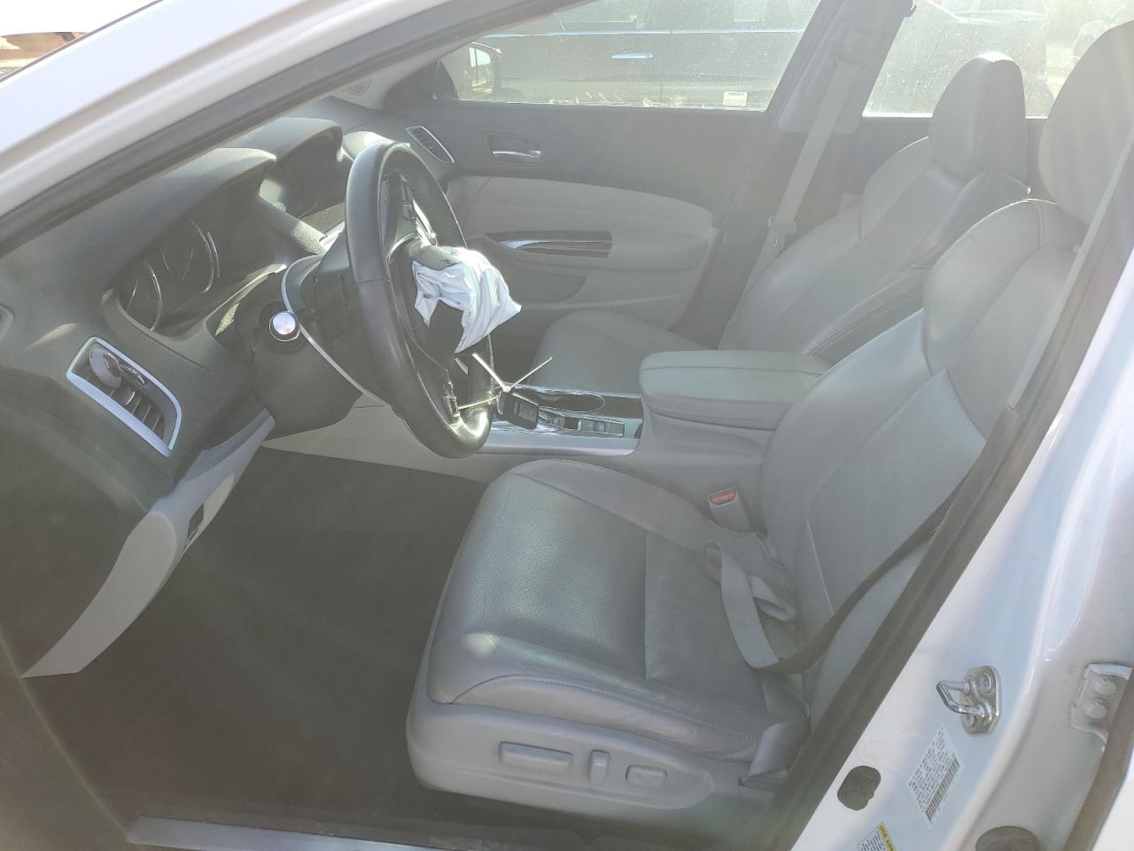 2017 Acura TLX - Image 7