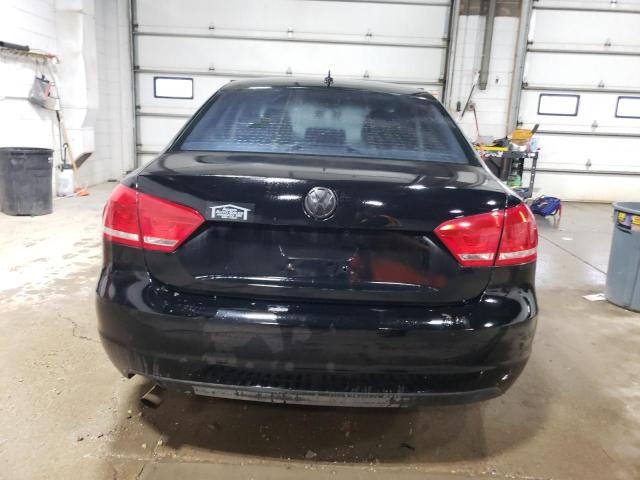 Sedans VOLKSWAGEN PASSAT 2013 Czarny