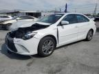 2015 Toyota Camry Hybrid de vânzare în Sun Valley, CA - Front End