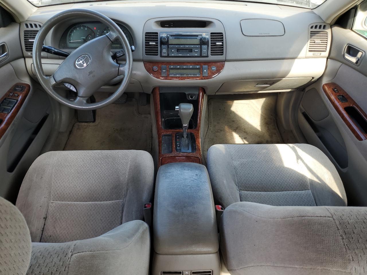 2002 Toyota Camry - Image 8
