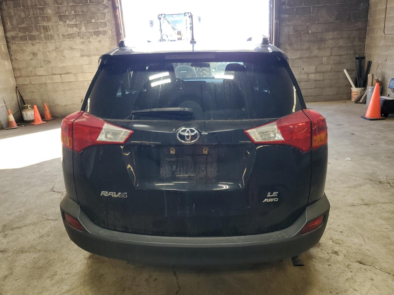 2014 Toyota RAV 4 - Image 6