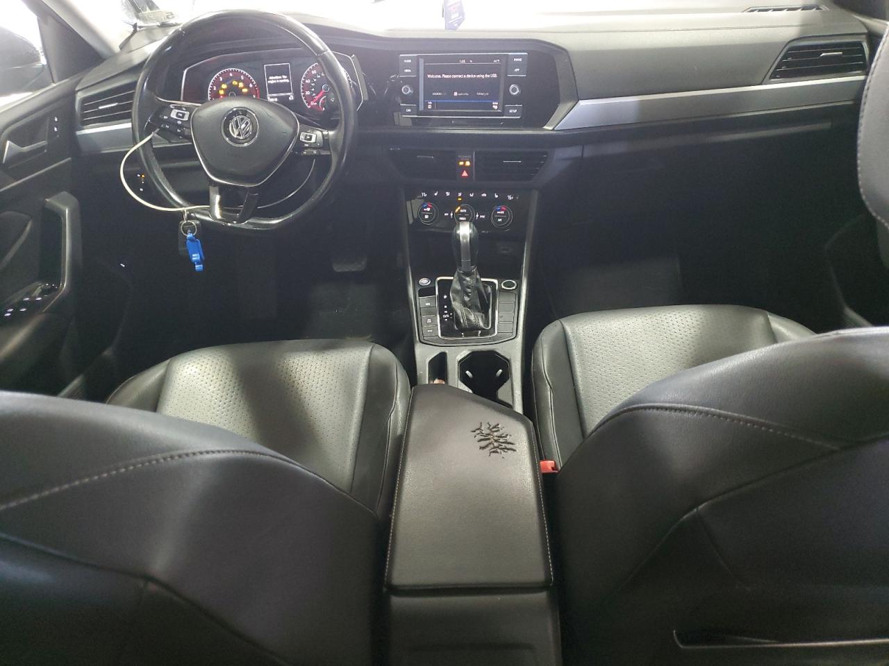 2019 Volkswagen Jetta - Image 8