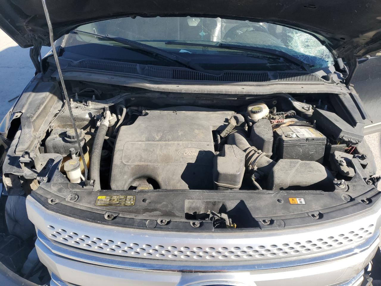 2011 Ford Explorer - Image 12