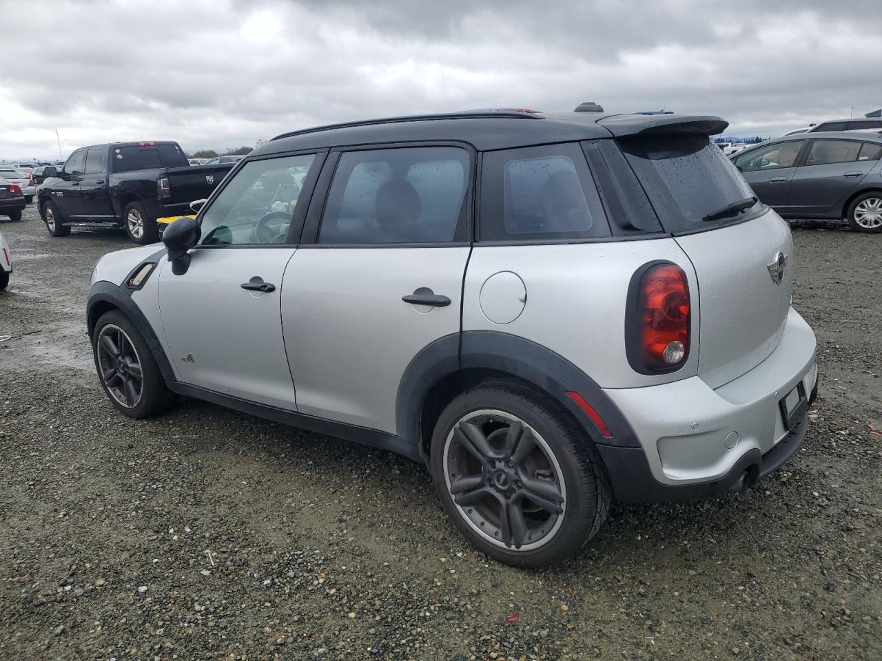 2012 MINI Cooper - Image 2