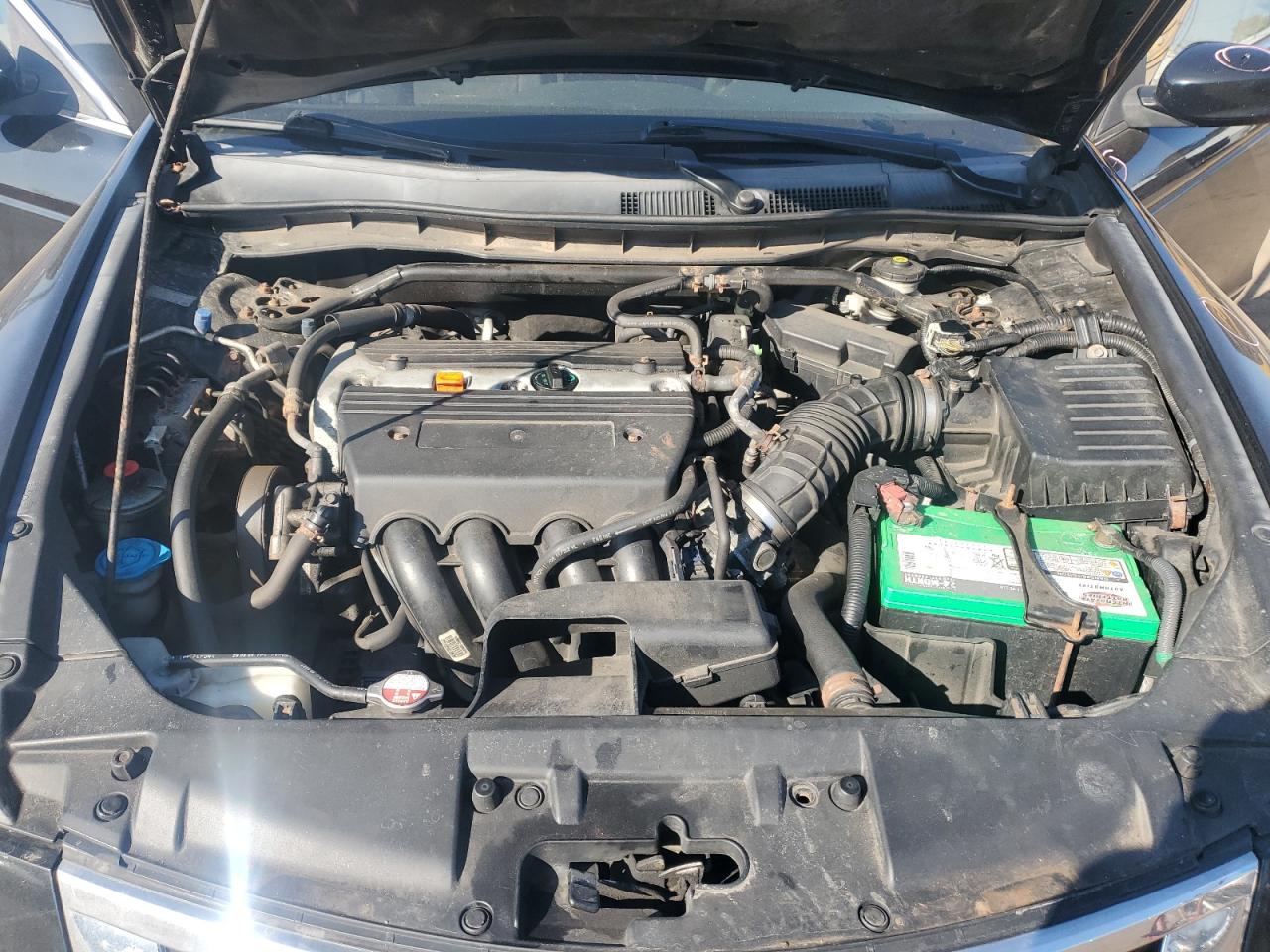 2009 Honda Accord - Image 12