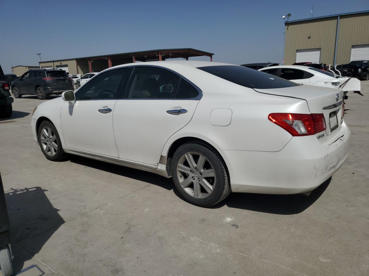 2008 Lexus ES - Image 2