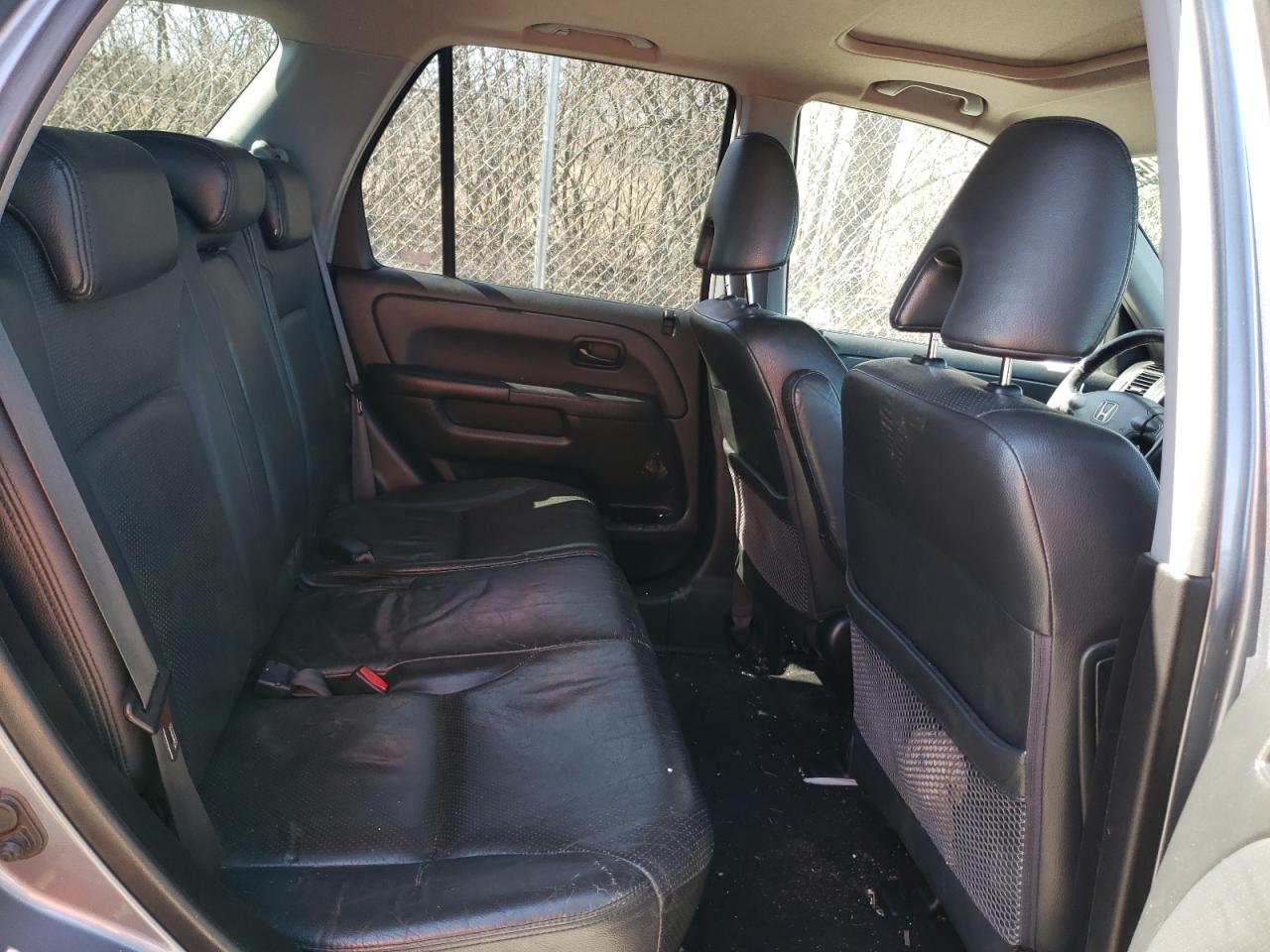 2005 Honda CR-V - Image 11
