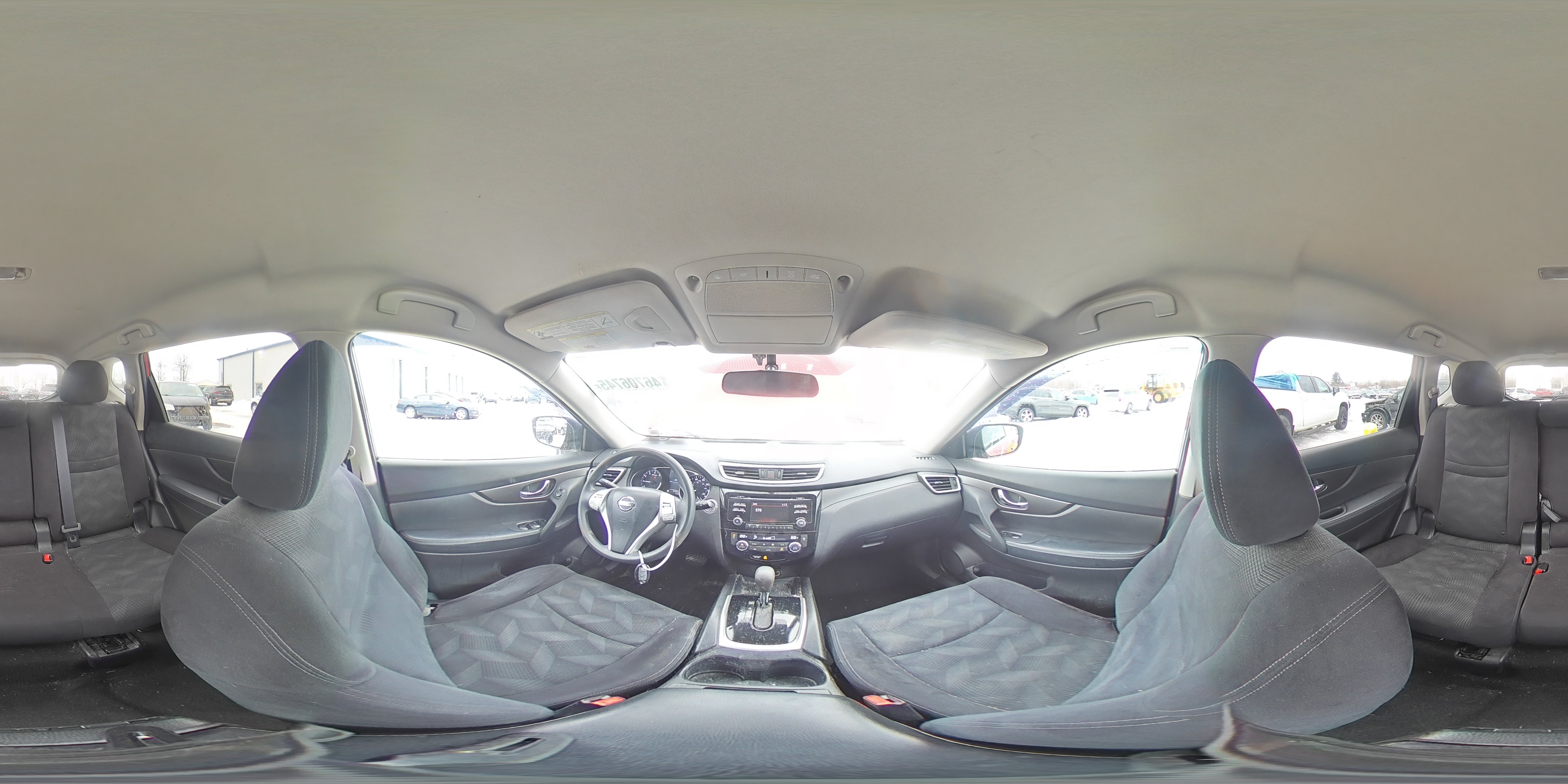 2014 Nissan Rogue - Image 16