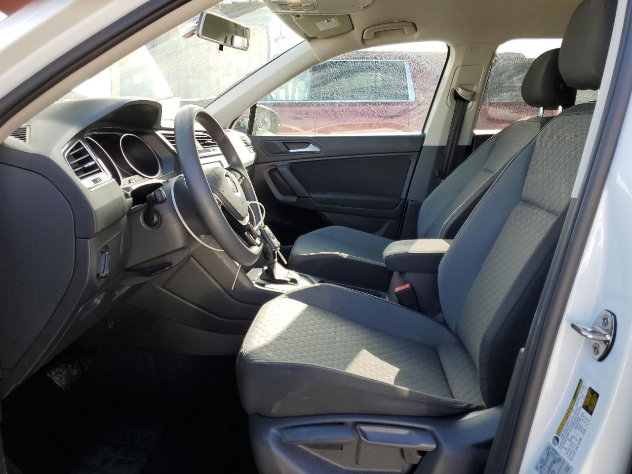 2019 Volkswagen Tiguan - Image 7