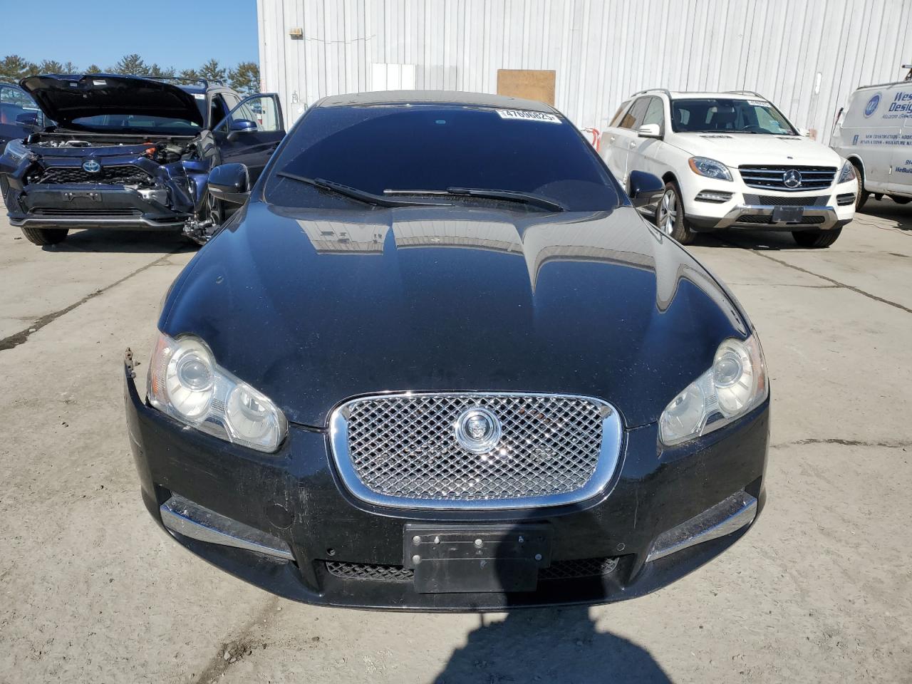 2010 Jaguar XF - Image 5