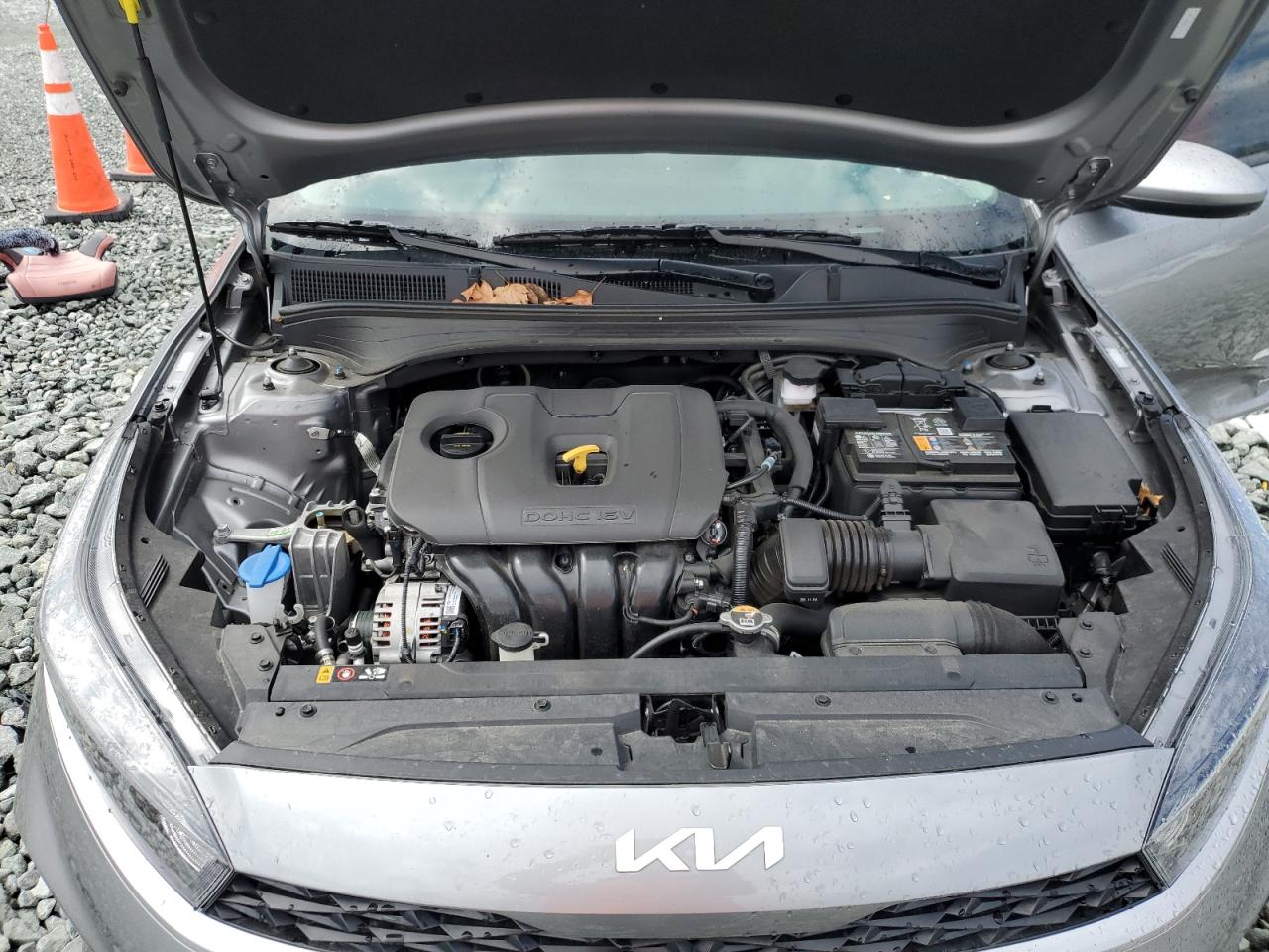 2024 Kia Forte - Image 11