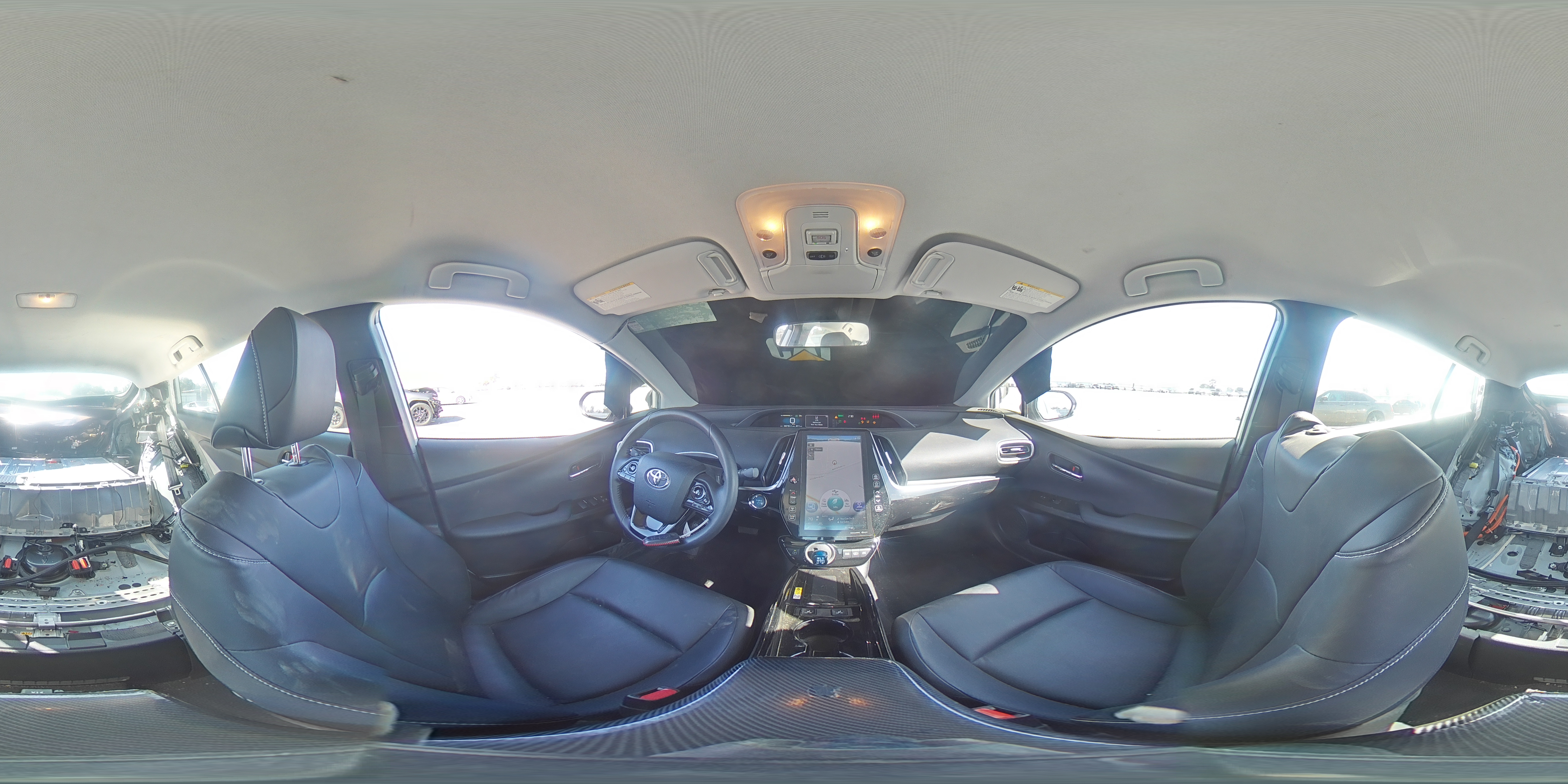 2022 Toyota Prius - Image 13
