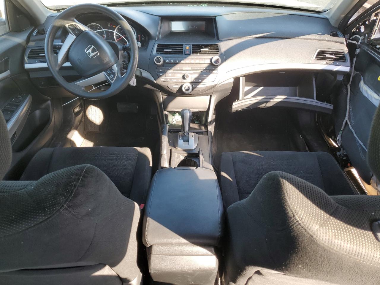 2009 Honda Accord - Image 8